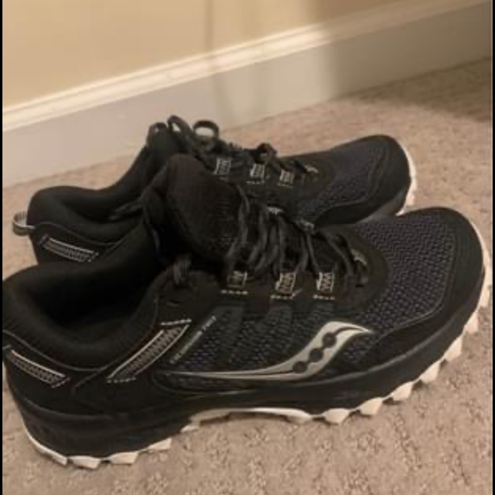 SAUCONY-Versafoam Excursion TR 13 Shoe-Women Size7
